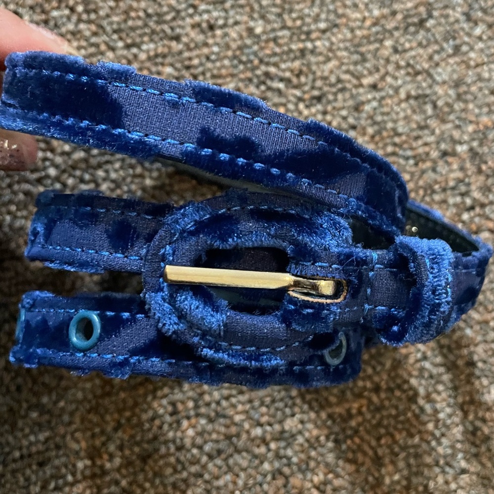 OSCAR de la Renta Skinny Blue Belt S/M